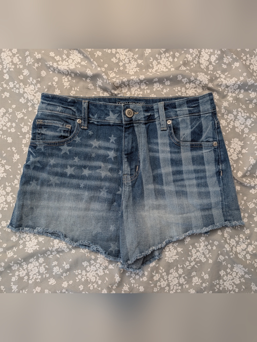 Maurices Women's High Rise Flag Print Jean Shorts Size 10